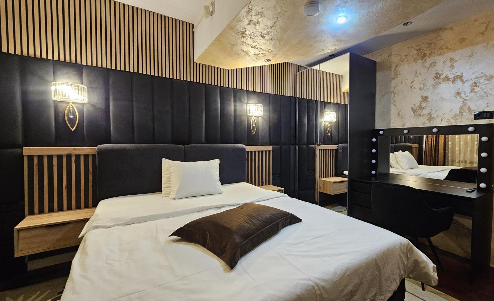 Simple Villa Rooms National Arena Self Check In بوخارست المظهر الخارجي الصورة